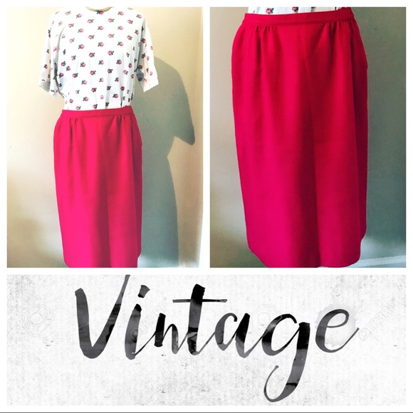 Vintage hot pink wool skirt with pockets - Picture 2 of 5